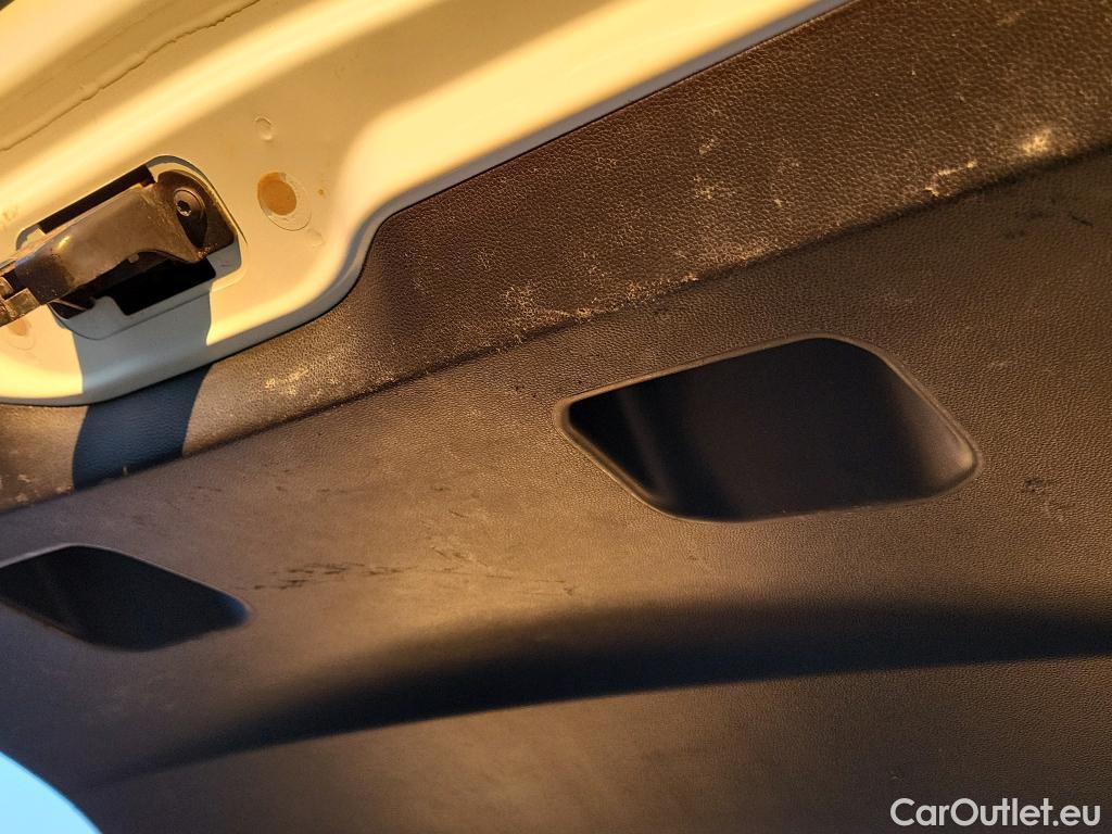  Dacia  Duster DACIA  / 2018 / 5P / todoterreno Comfort Bl. dCi 85kW(115CV) 4X2 #10