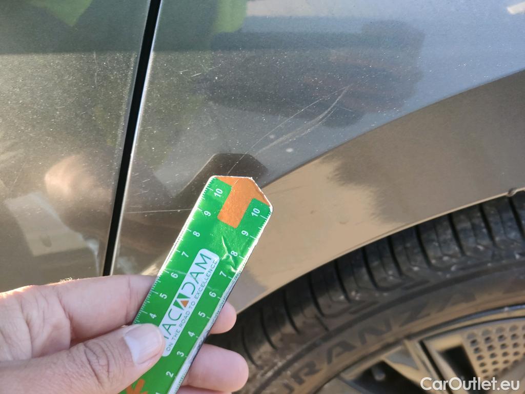  Skoda  Fabia SKODA  / 2021 / 5P / berlina con portón 1.0 TSI 81KW (110CV) DSG Style #8