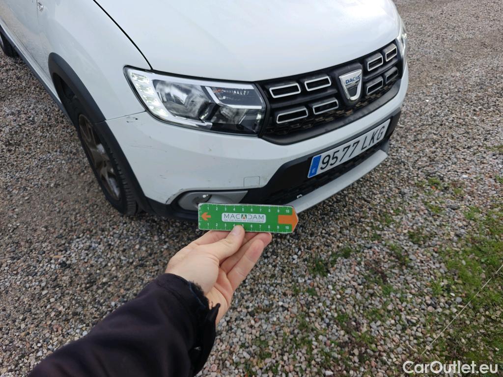  Dacia  Sandero DACIA  / 2016 / 5P / berlina con portón Stepway Essential Blue dCi 70kW (95CV) #37