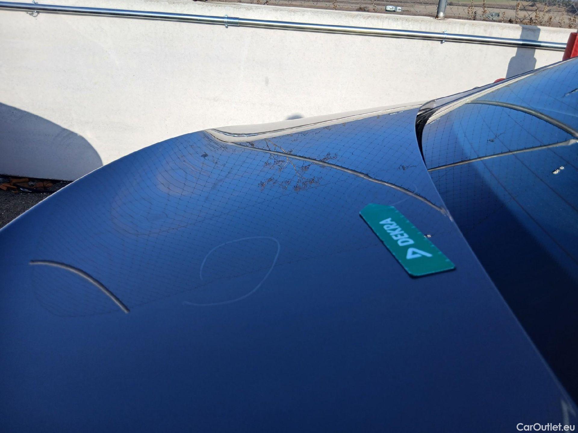  Mercedes  A-Klasse MERCEDES-BENZ Clase A / 2018 / 4P / sedán Sedán A 250 e #31