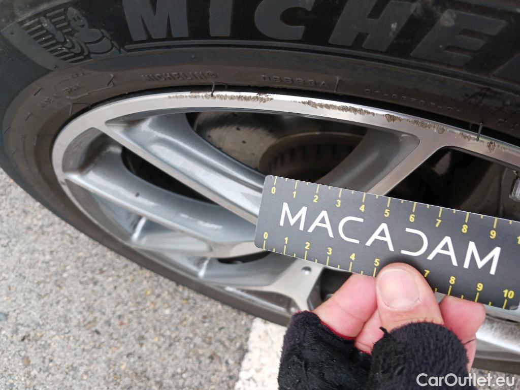  Mercedes  G-Klasee MERCEDES-BENZ GLC Coupé / 2019 / 5P / coupé GLC 300 de 4MATIC #4