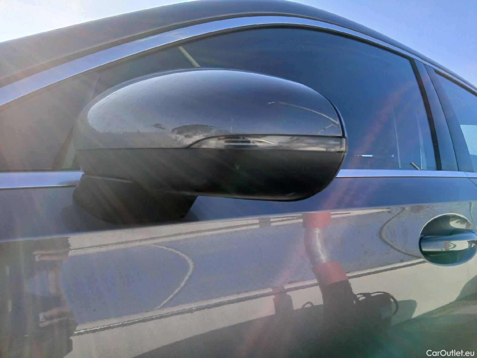  Mercedes  A-Klasse MERCEDES-BENZ Clase A / 2018 / 4P / sedán Sedán A 250 e #15