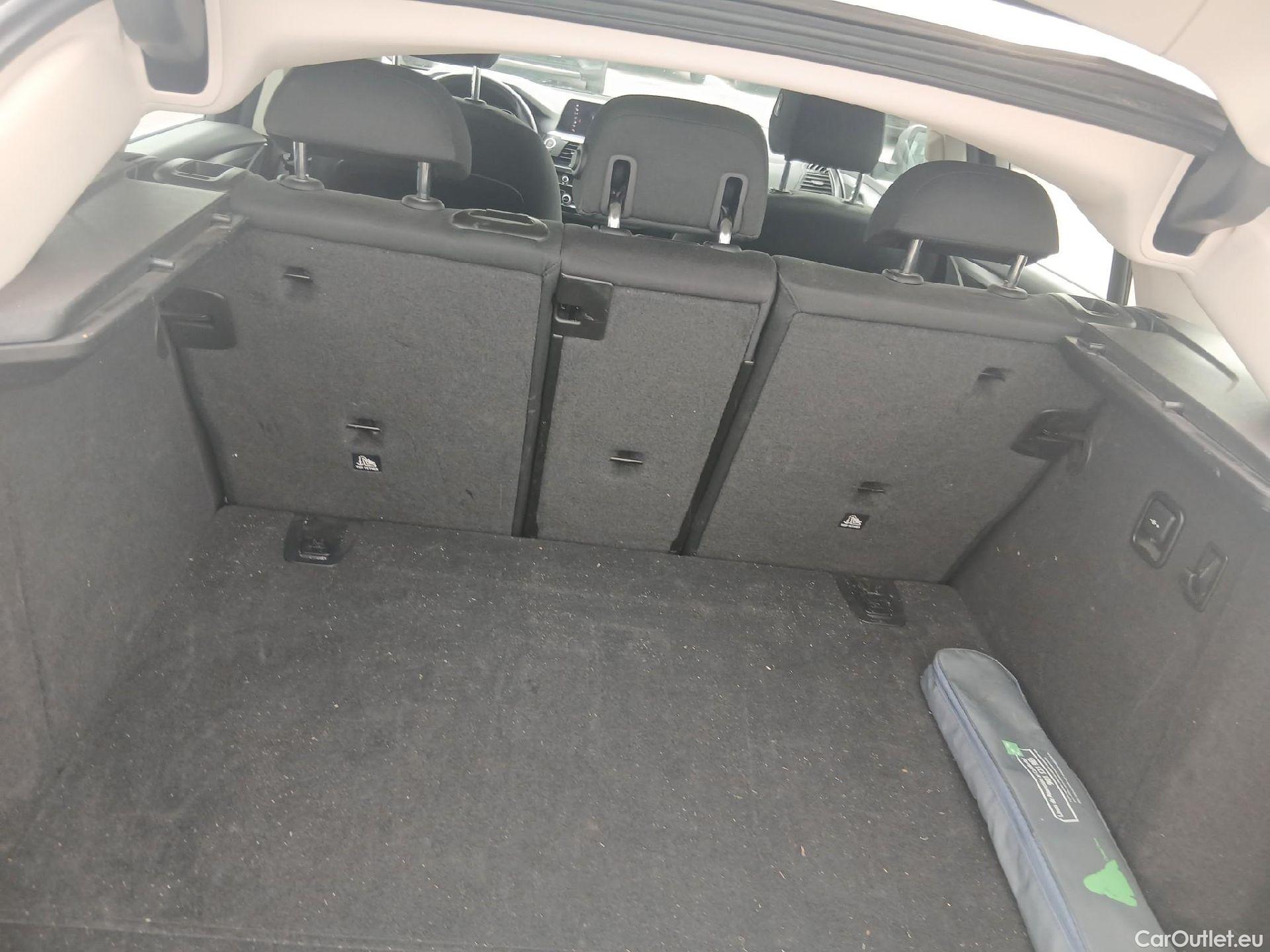  Bmw  X4 BMW  / 2018 / 5P / todoterreno xDrive20d #2