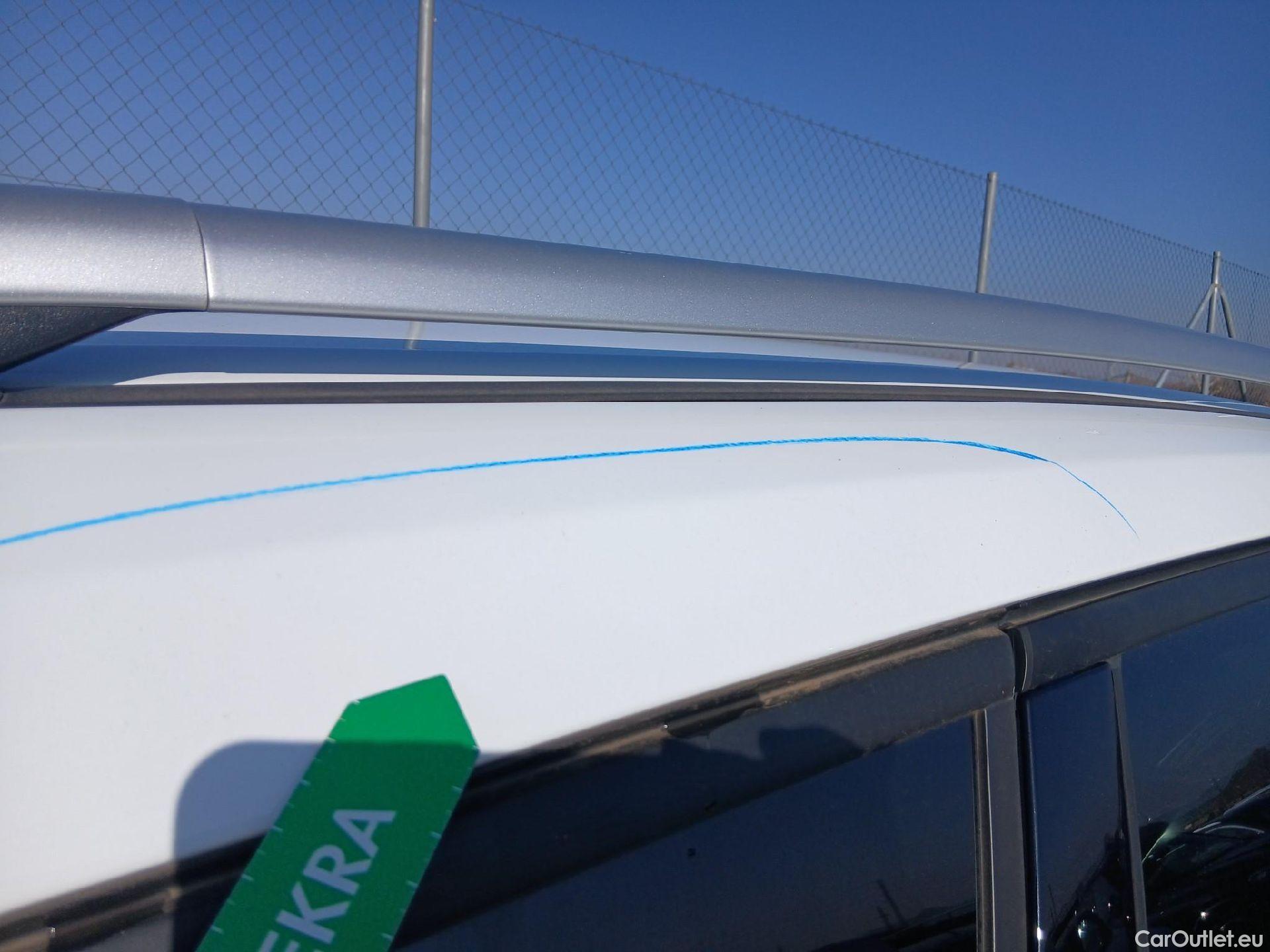  Ford  Kuga FORD  / 2016 / 5P / todoterreno 1.5 EcoBoost 88kW 4x2 Trend+ (CX) #18