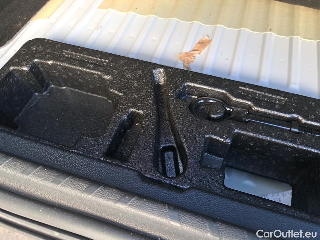  Ford   ECOSPORT FORD / 2017 / 5P / todoterreno 1.0T EcoBoost 92kW (125CV) S&S Titanium #8