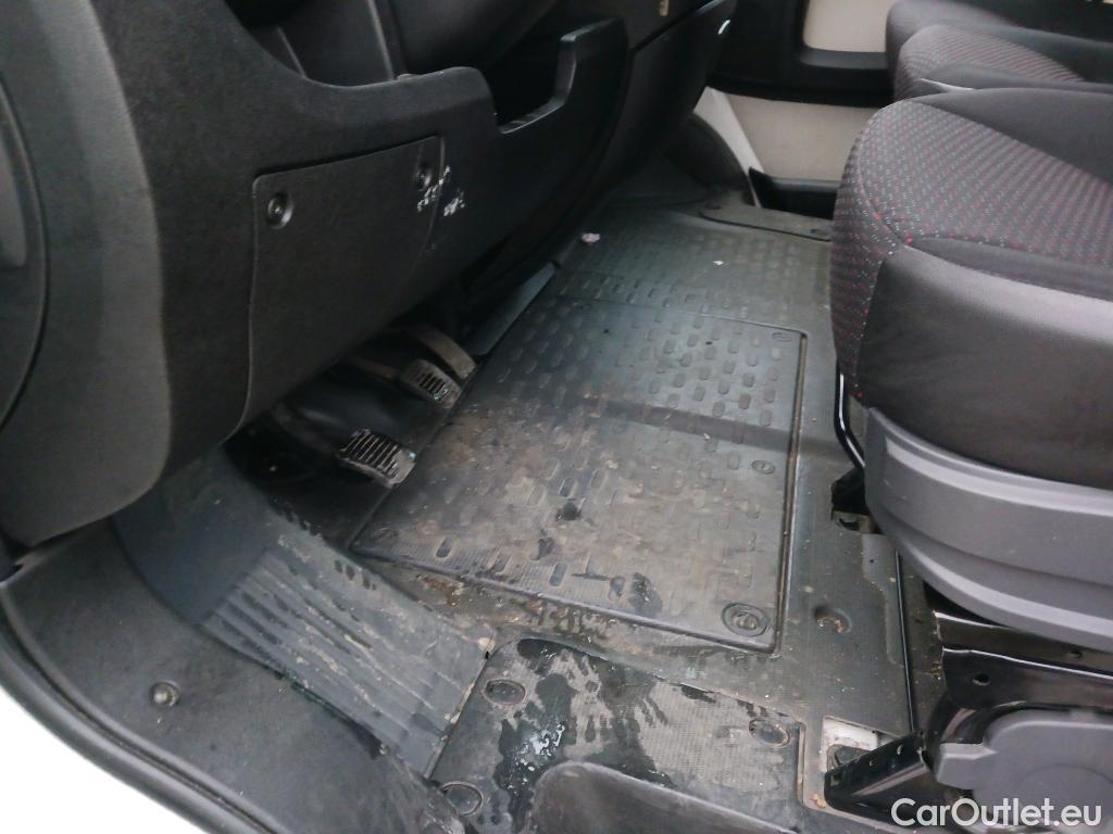  Citroen  Jumper CITROEN  / 2014 / 4P / furgón BlueHDi 96KW (130CV) Furgón 35L2H2 #23