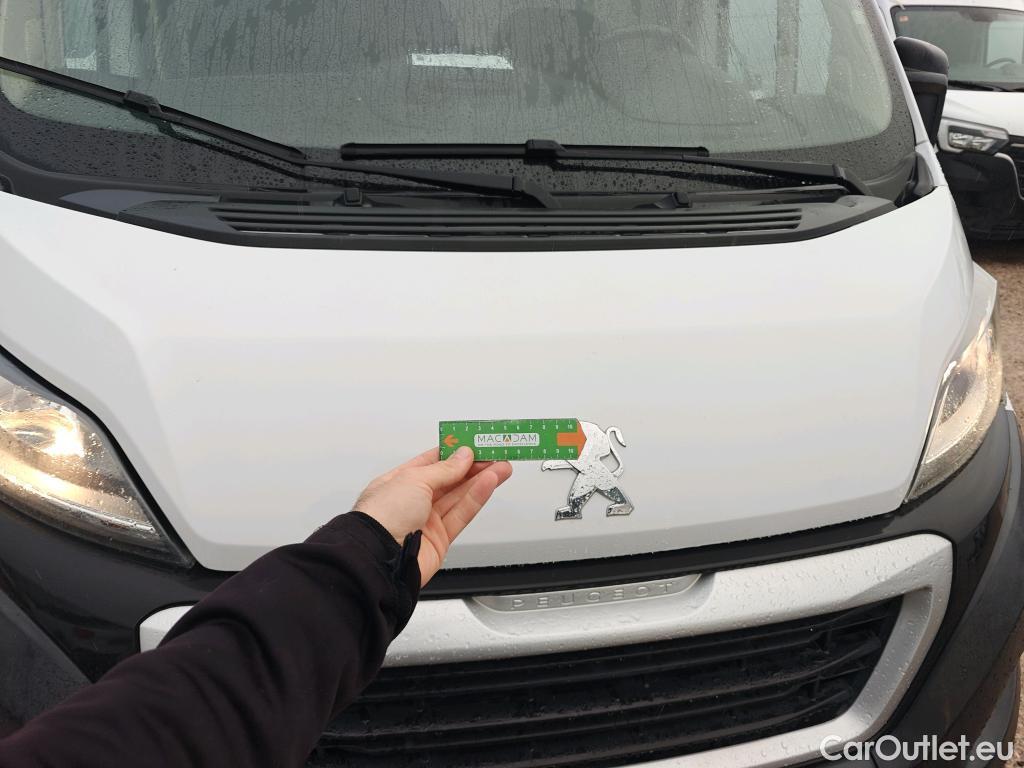  Peugeot  Boxer PEUGEOT  / 2014 / 4P / furgón 333 L2 H1 BHDI 103kW (140CV) S&S 6 V. M (AC) #41