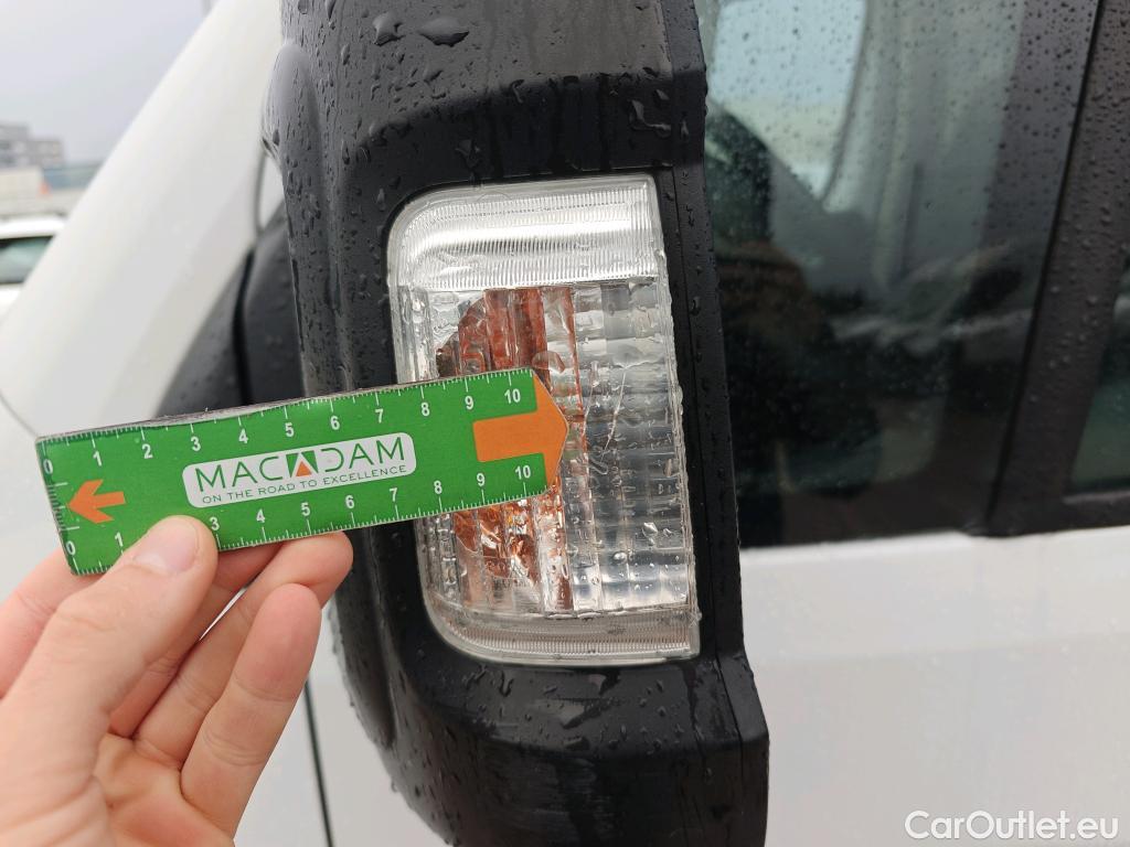  Peugeot  Boxer PEUGEOT  / 2014 / 4P / furgón 333 L2 H1 BHDI 103kW (140CV) S&S 6 V. M (AC) #21