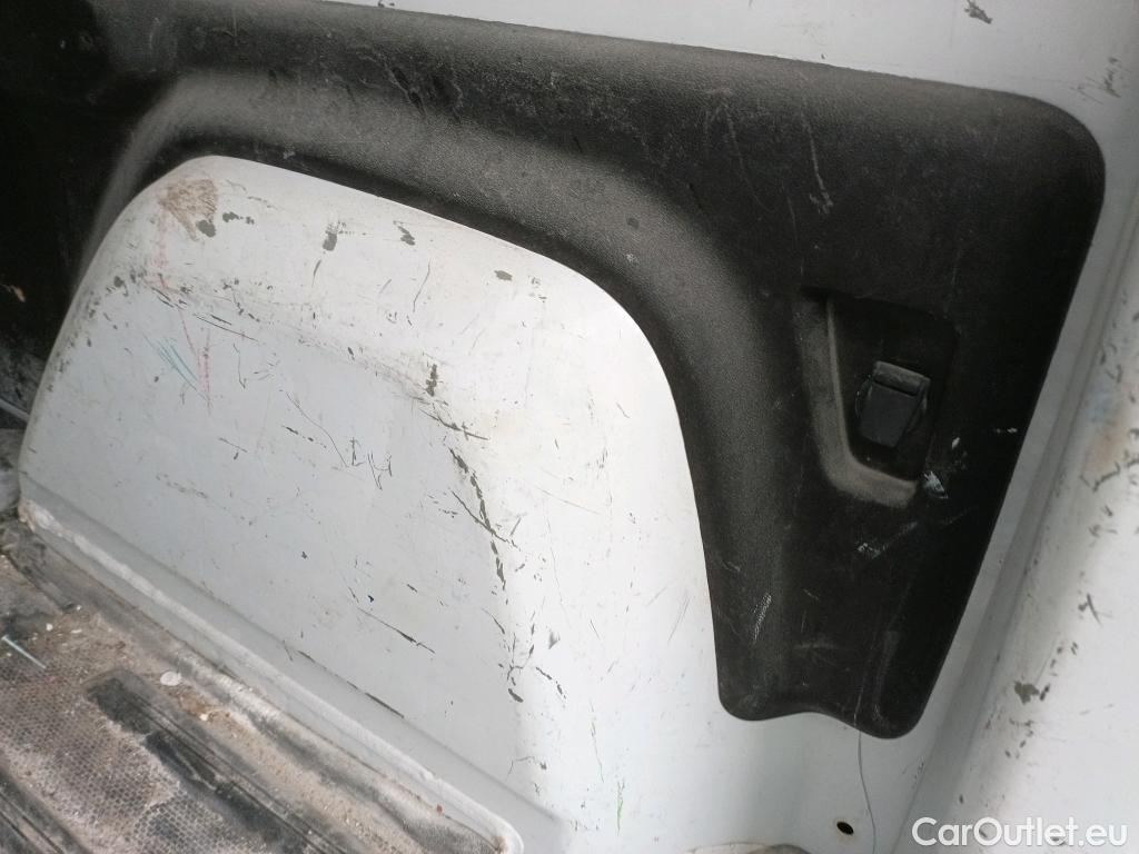  Mercedes  Citan MERCEDES-BENZ  / 2021 / 4P / furgón derivado de turismo 110 CDI 70kW Furgón Base Largo (AC2) #16