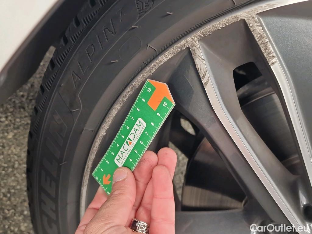  Bmw  Serie 1 Série 1 Berline 118 i Edition Sport 1.5 135CV BVA7 E6d #2