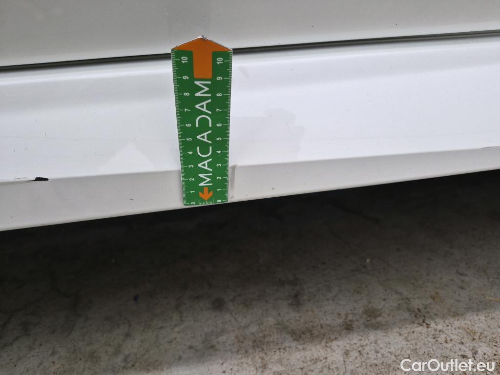  Nissan  Leaf NISSAN  / 2017 / 5P / Berline 62 kWh 217ch Business+ #79