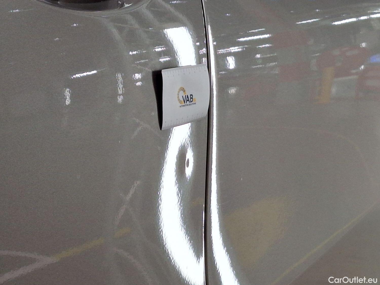  Mercedes  A-Klasse Mercedes, A-Class '18, Mercedes-Benz  A 180 d Aut. 5d #27