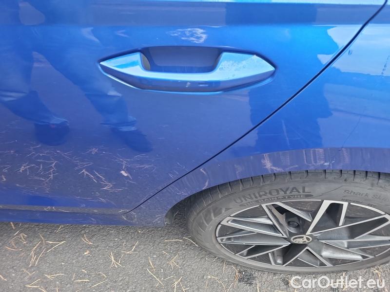  Skoda  Octavia  Combi (NX3)(2020) Oct.Combi 2.0TDI 85 Style #25