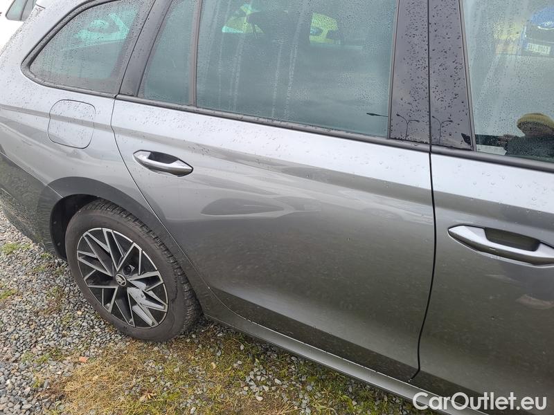  Skoda  Octavia  Combi (NX3)(2020) Oct.C.2.0TDI 110 Sportl.4x4 AT #9