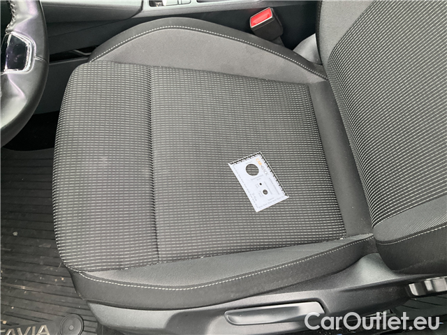  Skoda  Octavia  2.0TDI 85 Ambition AT #14