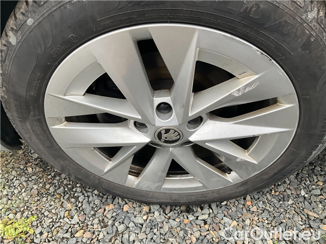  Skoda  Octavia  2.0TDI 85 Ambition AT #19