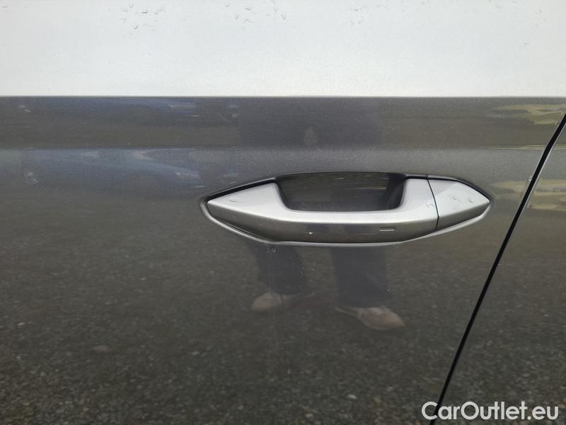  Skoda  Octavia  Combi (NX3)(2020) Oct.C.2.0TDI 110 Sportl.4x4 AT #3