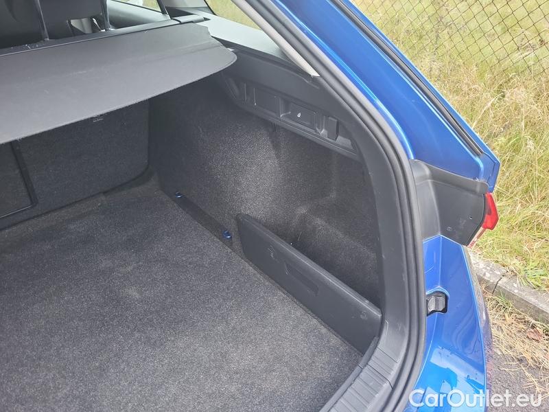  Skoda  Octavia  Combi (NX3)(2020) Oct.Combi 2.0TDI 85 Style #22