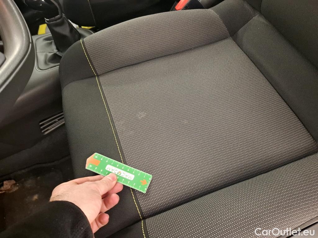  Citroen  C3  Feel Business 1.2 PureTech 80CV BVM5 E6d #30