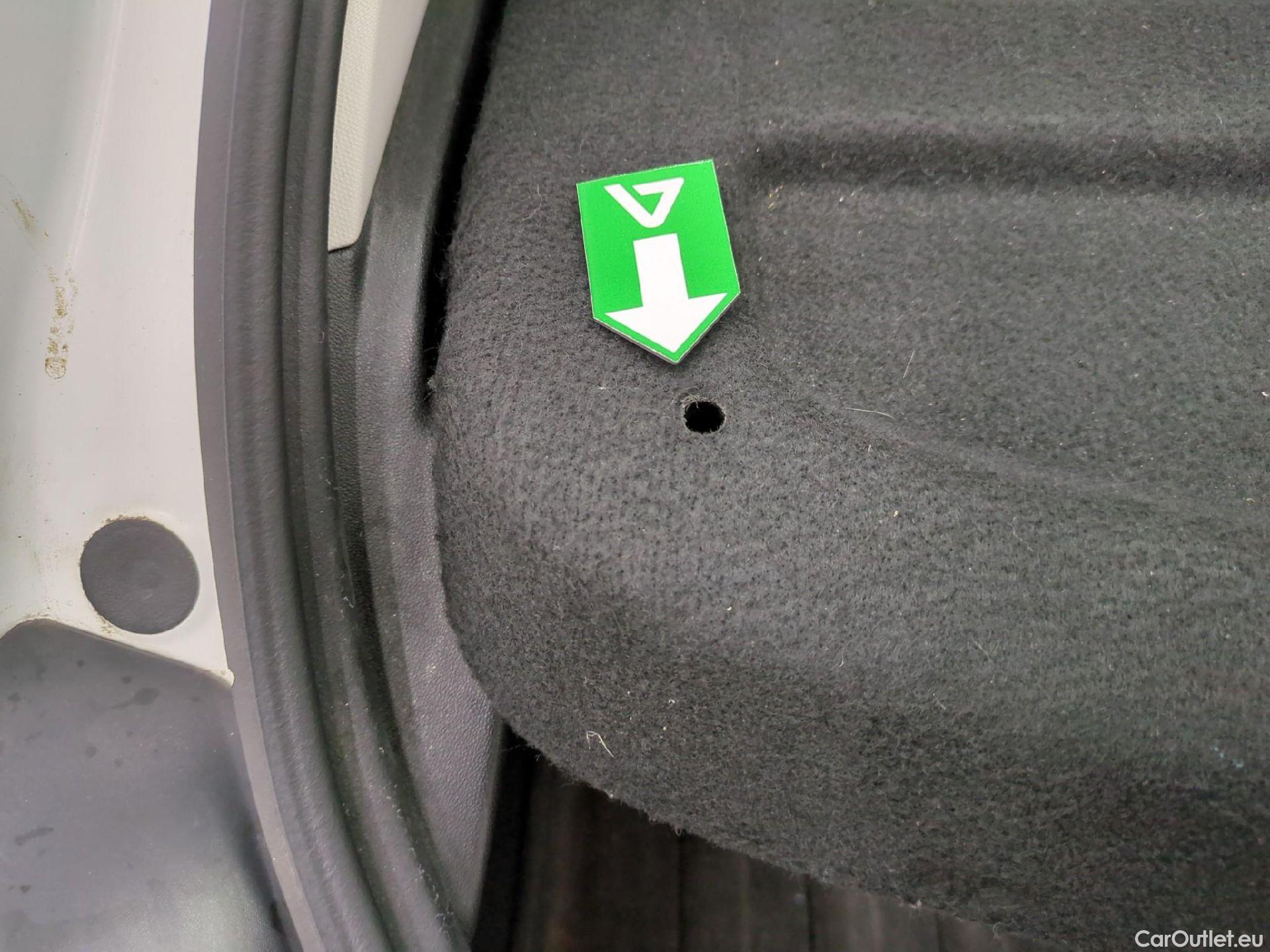  Citroen  C3  Société Feel Nav 1.5 BlueHDI 100CV BVM5 E6dT #6