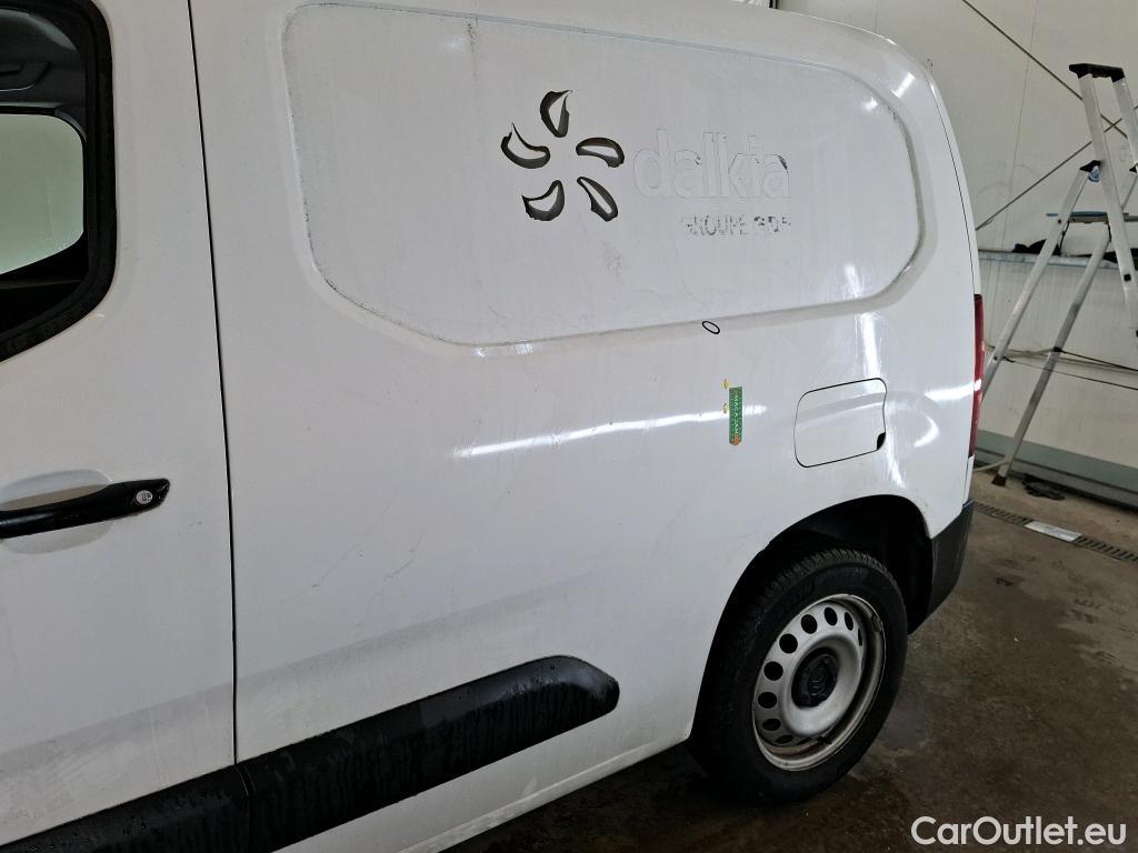  Citroen  Berlingo  Fourgon Driver M 1000 1.5 BlueHDi 100CV BVM5 E6dT #4