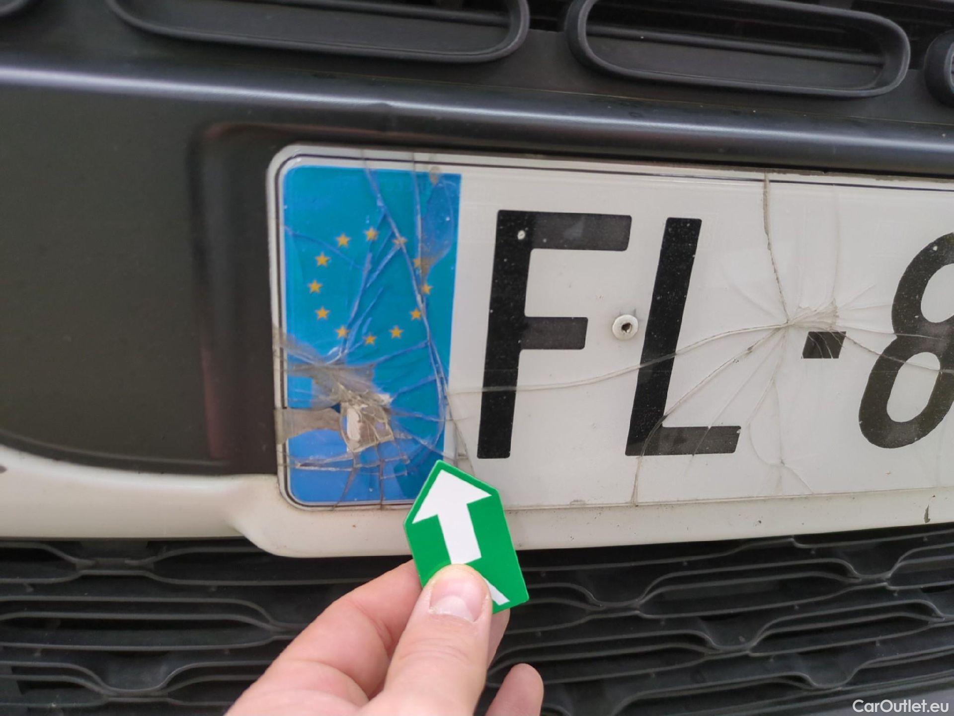  Citroen  C3  Société Feel Nav 1.5 BlueHDI 100CV BVM5 E6dT #23