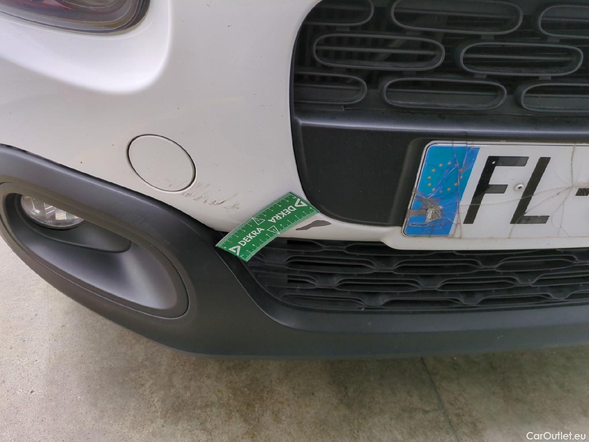  Citroen  C3  Société Feel Nav 1.5 BlueHDI 100CV BVM5 E6dT #27