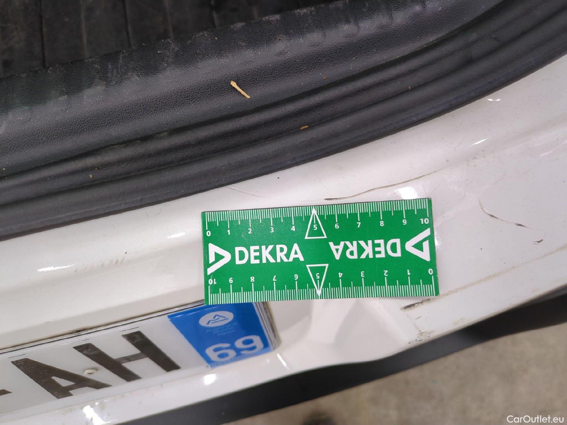  Citroen  C3  Société Feel Nav 1.5 BlueHDI 100CV BVM5 E6dT #34