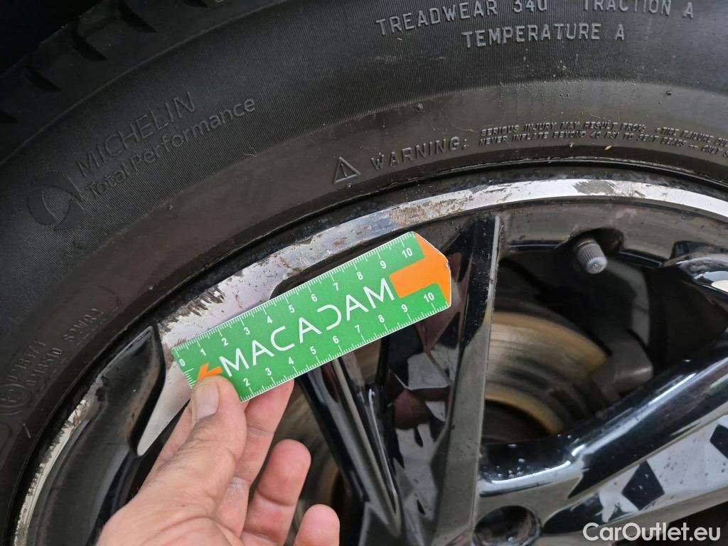  DS  DS7 7 Crossback Performance Line + 1.6 PureTech 180CV BVA8 E6d #40