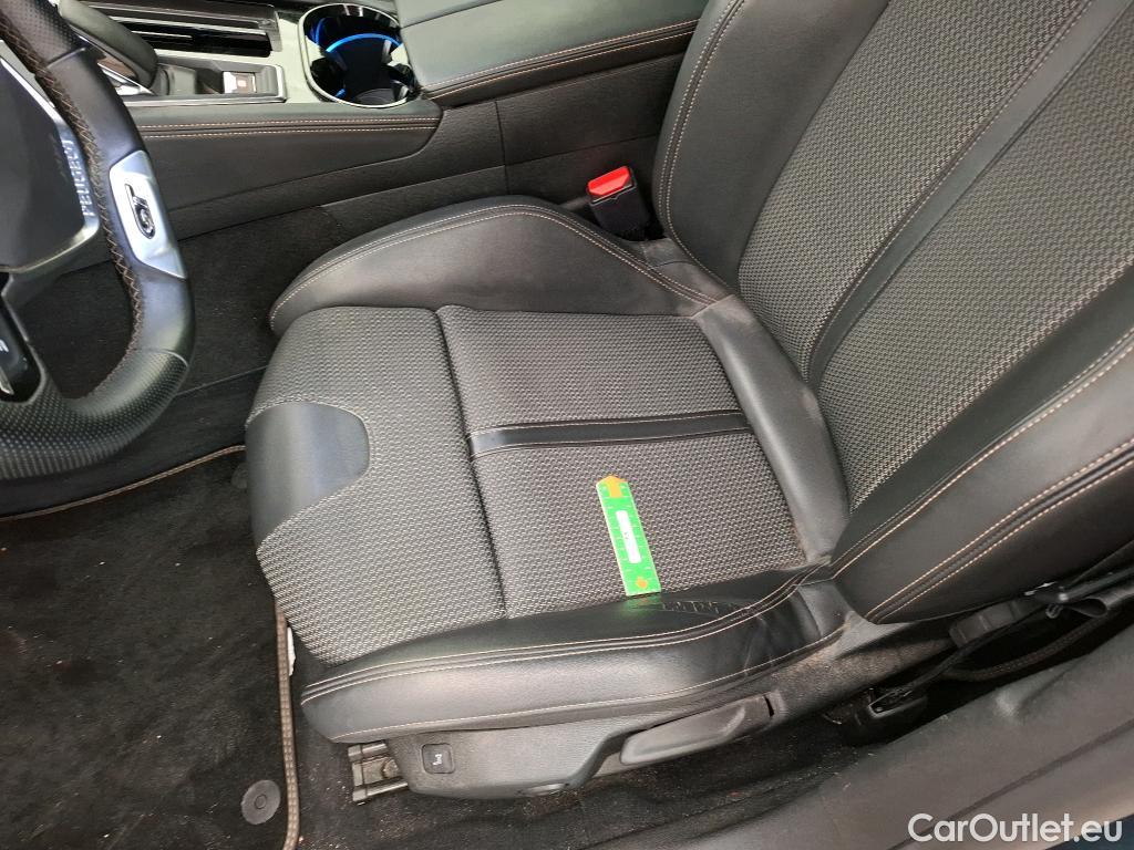  Peugeot  508 PEUGEOT  SW / 2018 / 5P / Break HYBRID 225 E-EAT8 GT #3