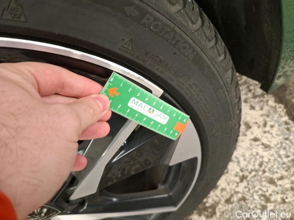  Peugeot  308  Allure Pack 1.2 PureTech 130CV BVA8 E6d #37