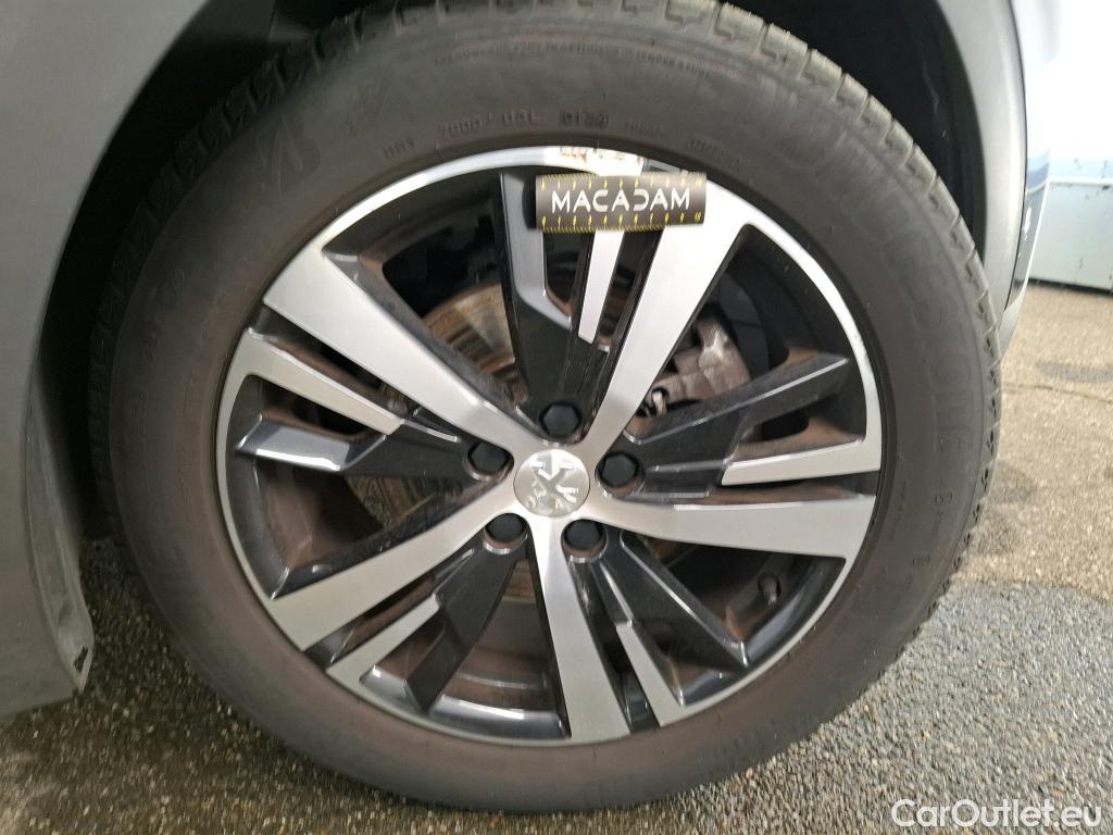  Peugeot  5008  Allure Business 1.5 HDi 130CV BVA8 7 Sieges E6d #24