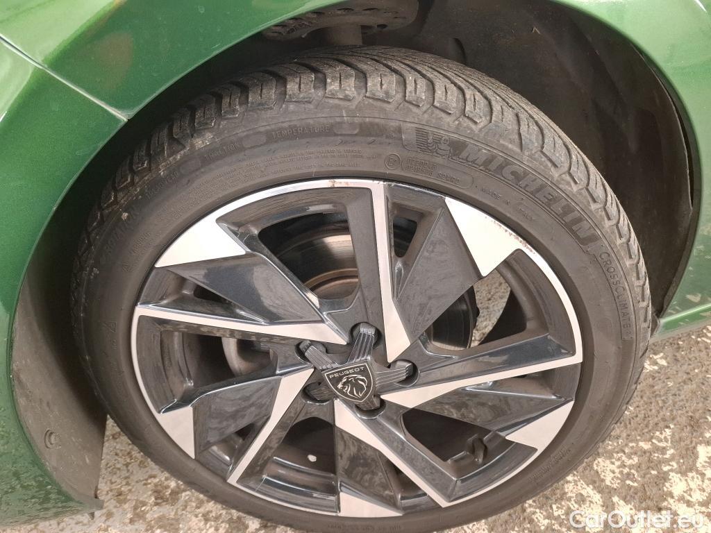  Peugeot  308  Allure Pack 1.2 PureTech 130CV BVA8 E6d #11