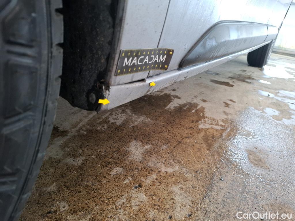  Peugeot  Expert  Fourgon Asphalt L3 2.0 HDi 120CV BVA8 E6d #31