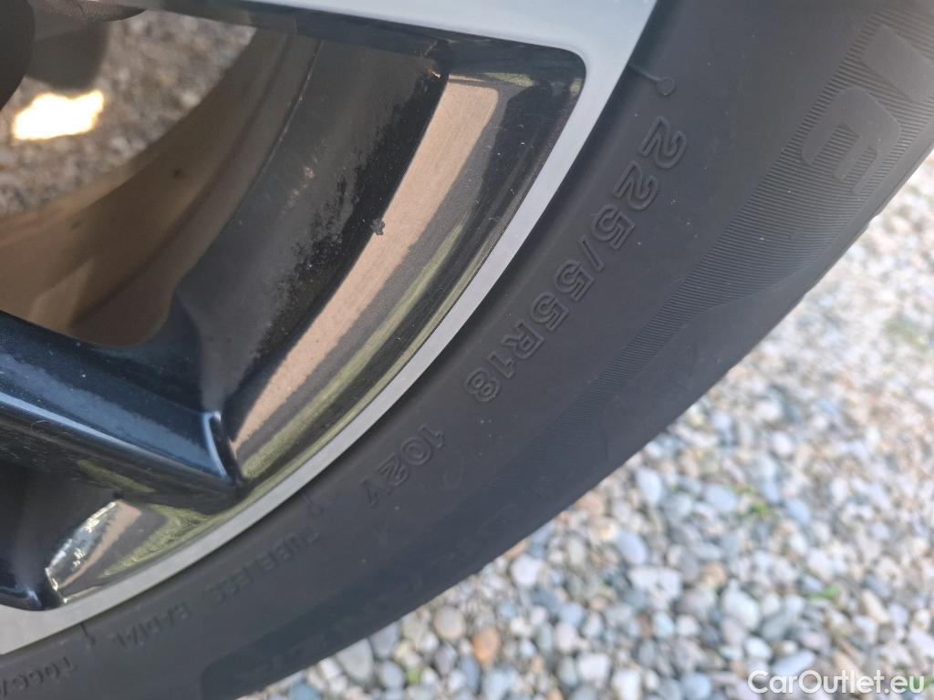  Peugeot  3008  GT Line 1.5 HDi 130CV BVA8 E6dT #6