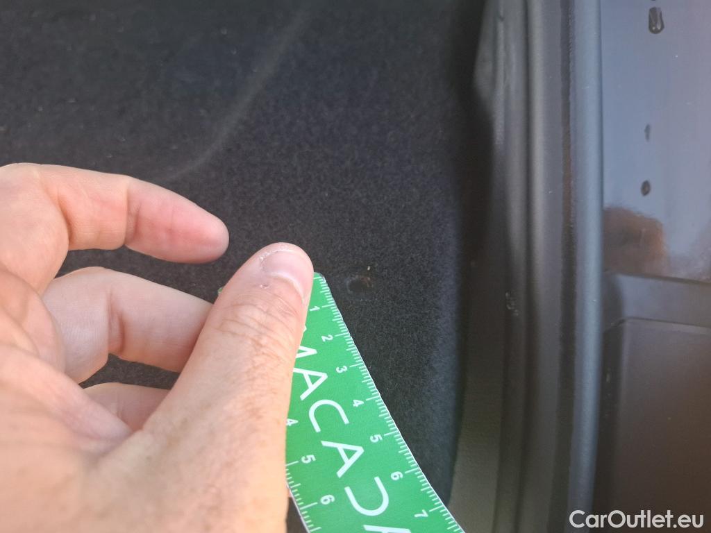  Peugeot  3008  GT Line 1.5 HDi 130CV BVA8 E6dT #40