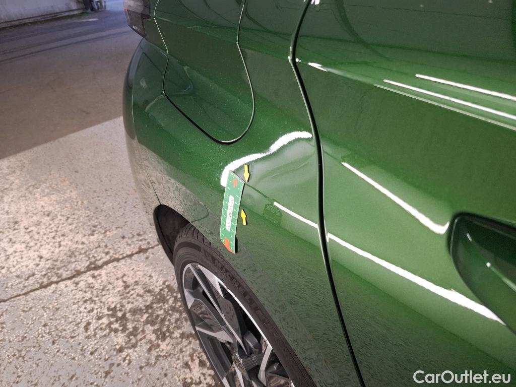  Peugeot  308  Allure Pack 1.2 PureTech 130CV BVA8 E6d #32