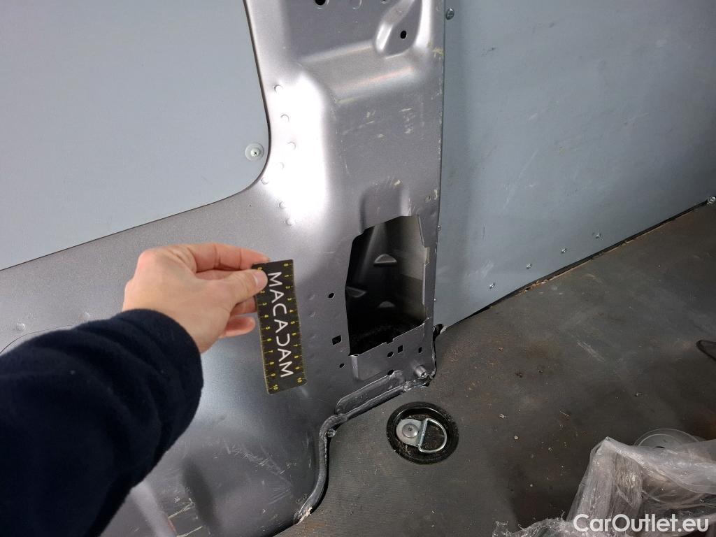  Peugeot  Expert  Fourgon Asphalt L3 2.0 HDi 120CV BVA8 E6d #15