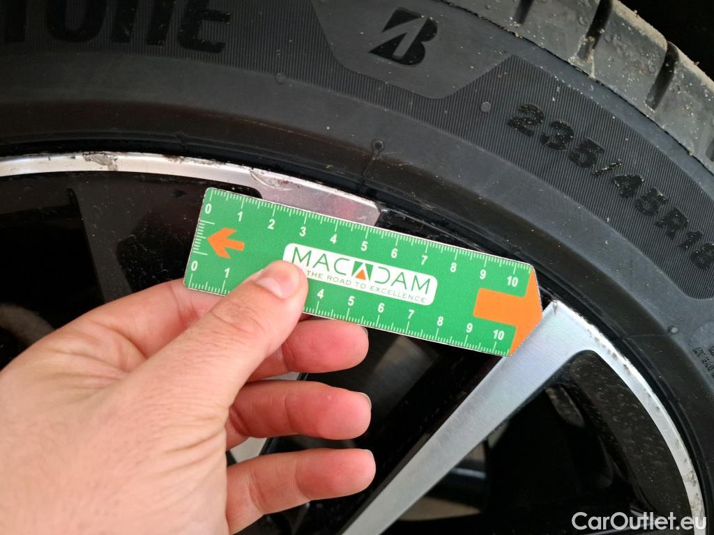  Peugeot  508 PEUGEOT  SW / 2018 / 5P / Break HYBRID 225 E-EAT8 GT #12