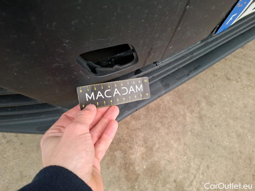  Peugeot  Expert  Fourgon Asphalt L3 2.0 HDi 120CV BVA8 E6d #48