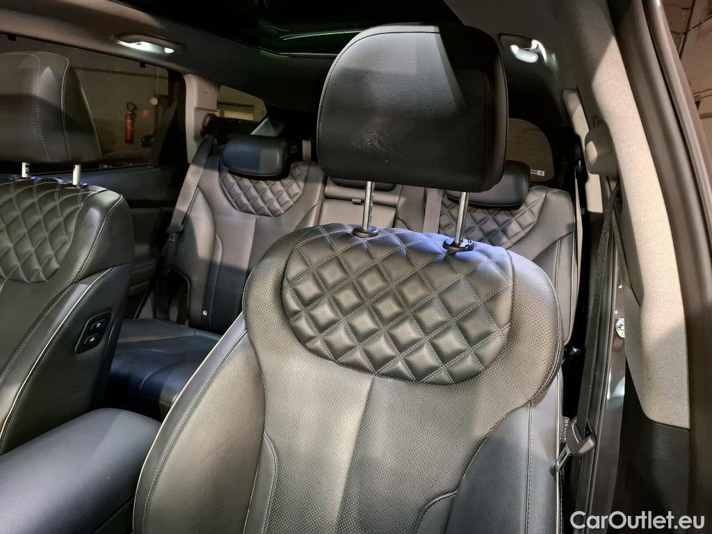  Hyundai  Santa Fe HYUNDAI  / 2020 / 5P / SUV 1.6 T-GDI 265 PHEV HTRAC EXECUTIVE AUTO #31