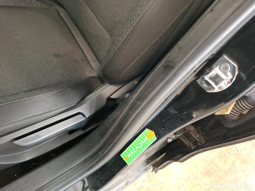  Renault  Clio  V Business 1.5 dCi 100CV BVM6 E6d #18