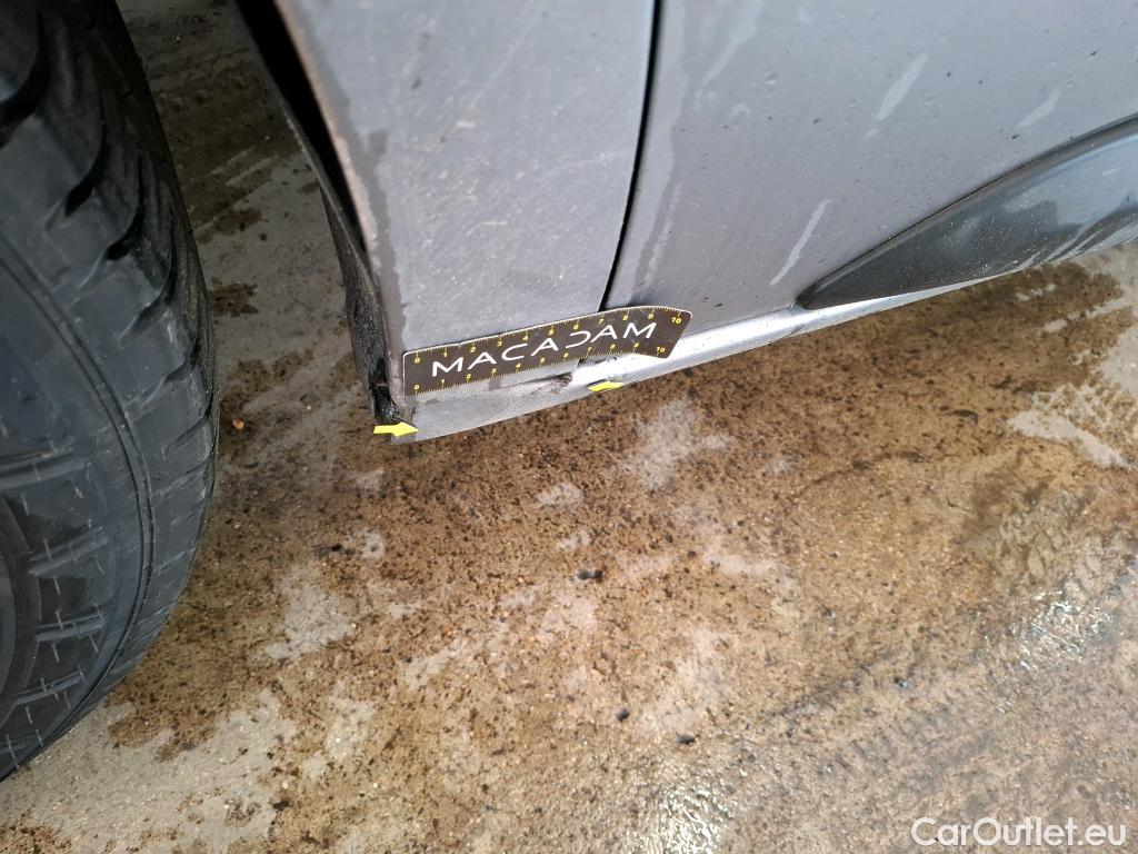  Peugeot  Expert  Fourgon Asphalt L3 2.0 HDi 120CV BVA8 E6d #30