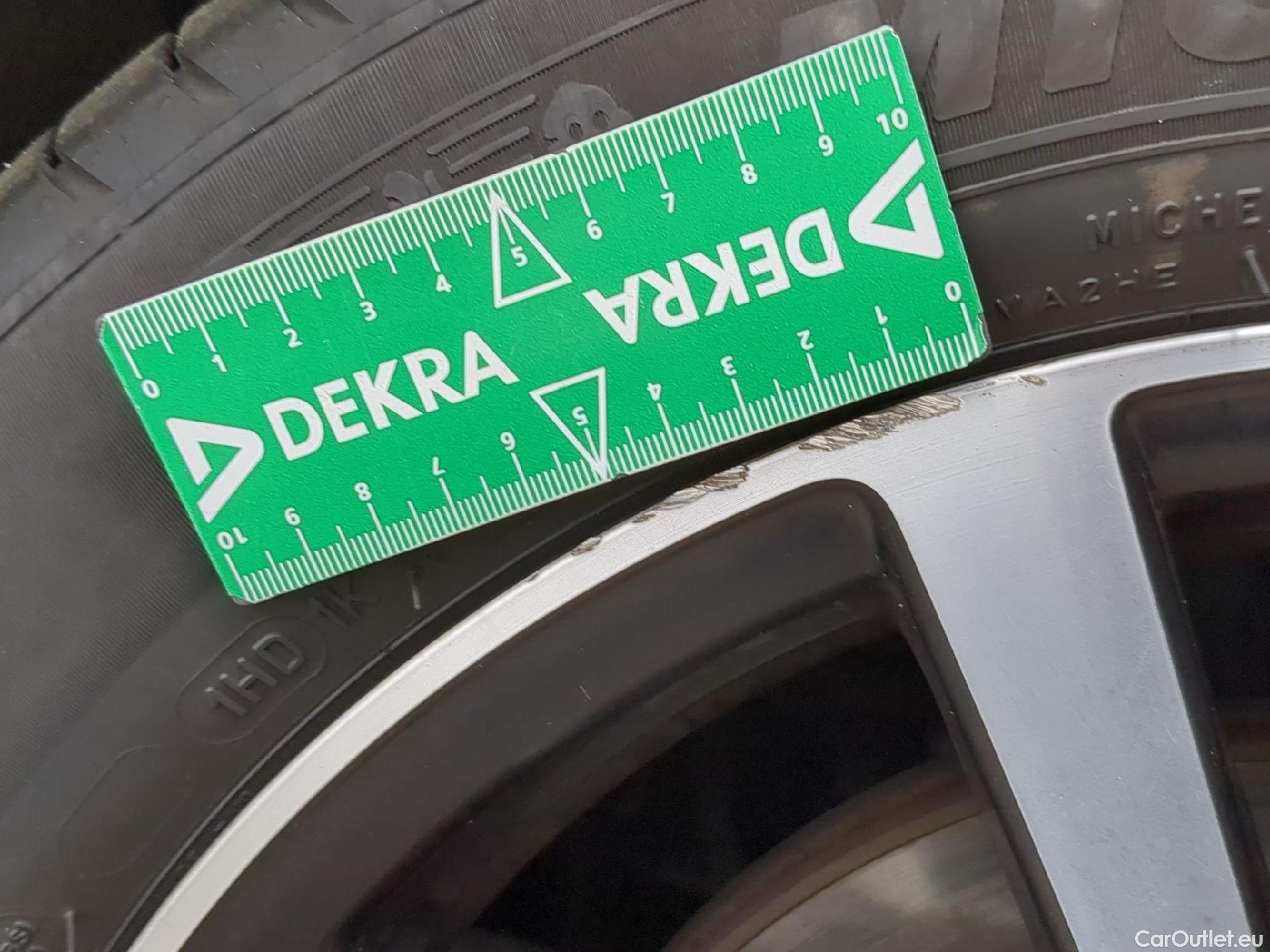  Peugeot  208  Allure 1.2 PureTech 130CV BVA8 E6d #3