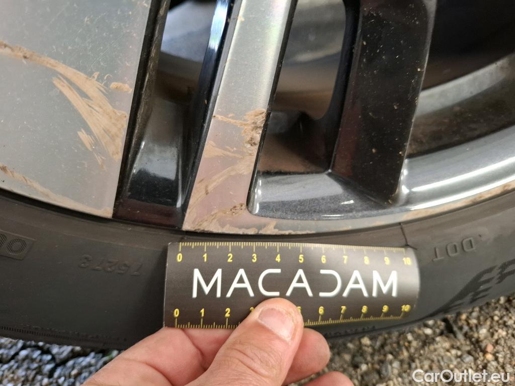  Peugeot  5008  Allure Business 1.5 HDi 130CV BVA8 7 Sieges E6d #14