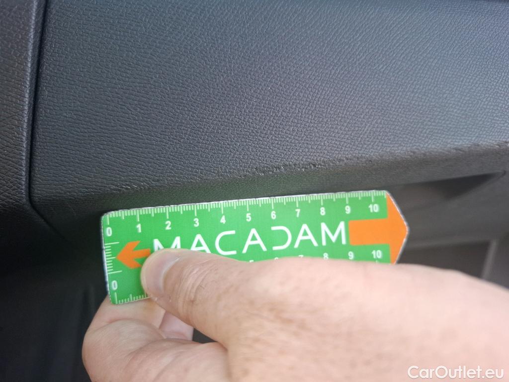  Peugeot  3008  GT Line 1.5 HDi 130CV BVA8 E6dT #28