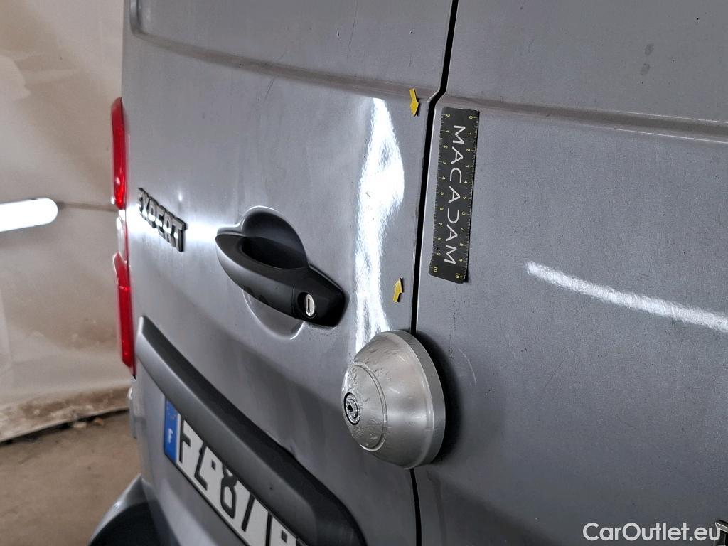  Peugeot  Expert  Fourgon Asphalt L3 2.0 HDi 120CV BVA8 E6d #24