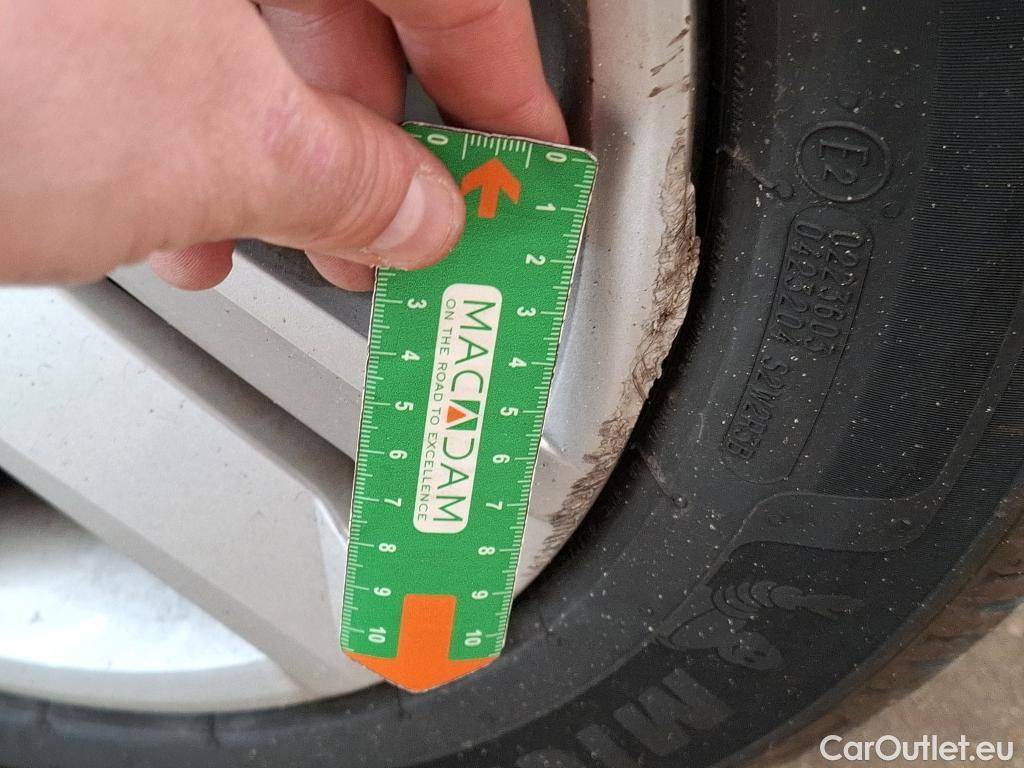  Renault  Clio  V Business 1.0 SCe 65CV BVM5 E6d #16