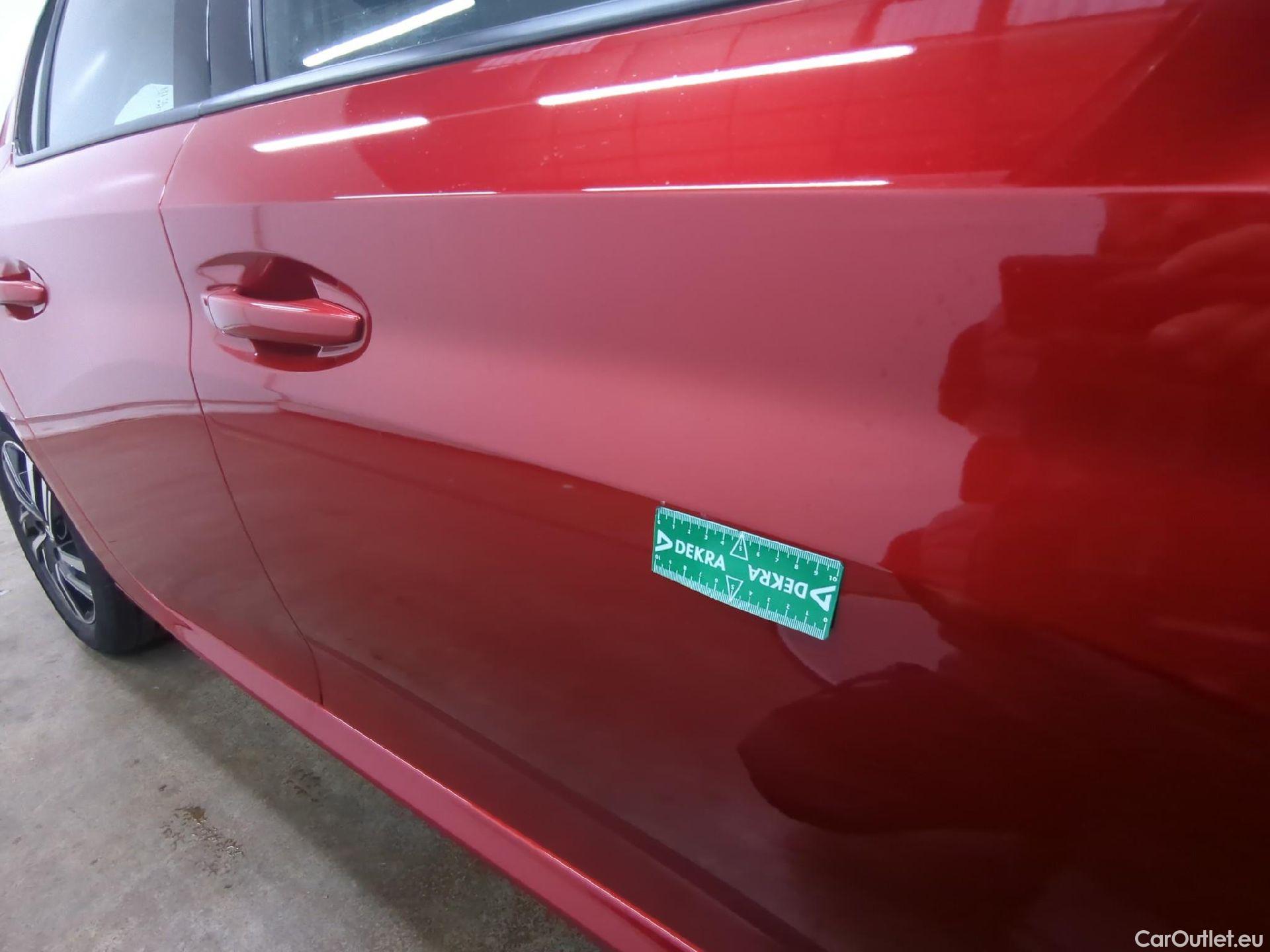  Peugeot  208  Allure 1.2 PureTech 130CV BVA8 E6d #10