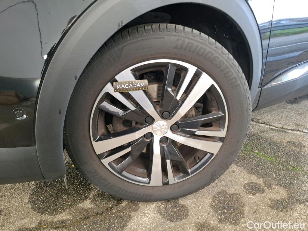  Peugeot  5008  Allure Business 1.5 HDi 130CV BVA8 7 Sieges E6d #21
